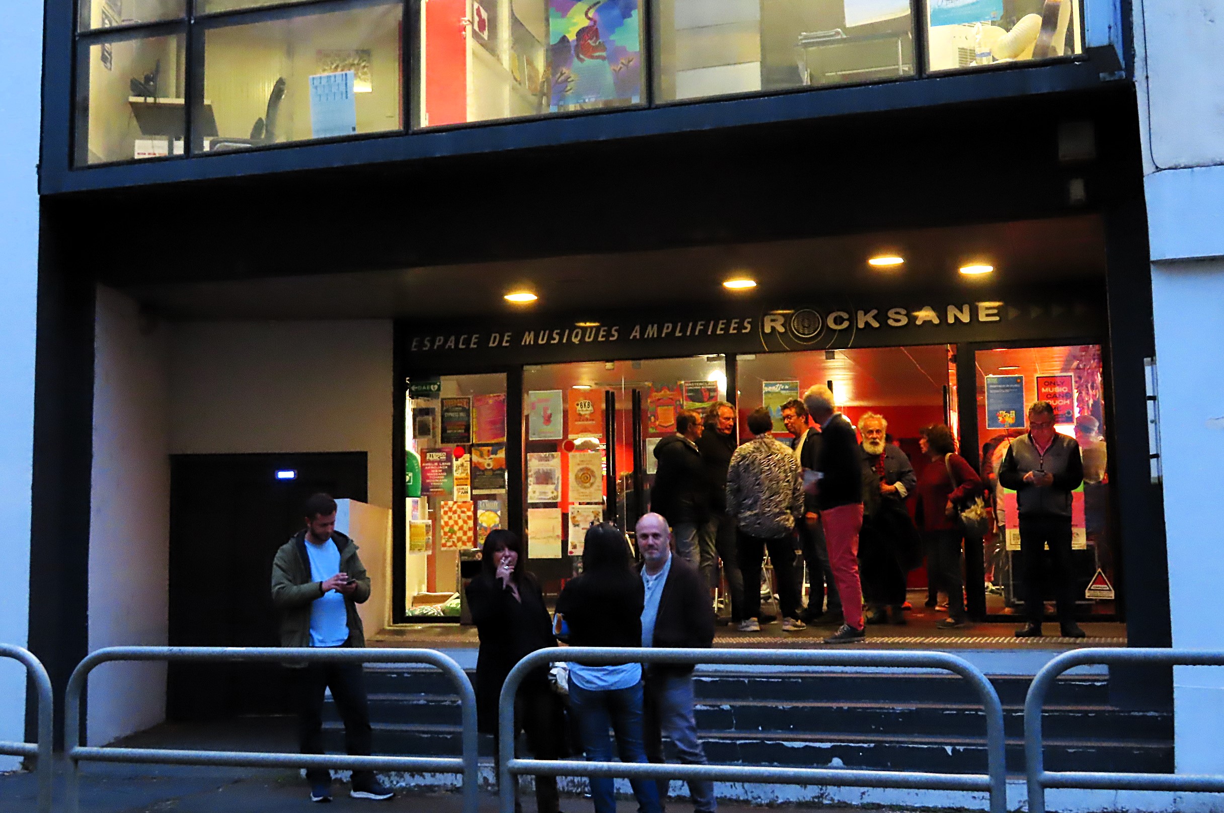 DougDemingJewelTones2025-05-25RocksaneBergeracFrance (13).JPG